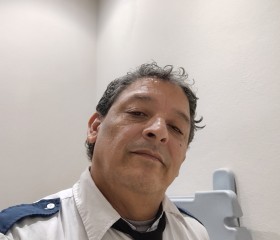 Fer, 50, Buenos Aires
