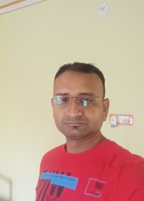 Gopai, 35, India, Rānāghāt