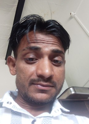 Dharmesh, 22, India, Gurgaon