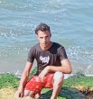 أيمن