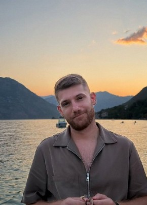 Denis из Новокузнецка 39 лет