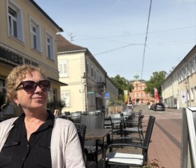 Svetlana, 57, Baden-Baden