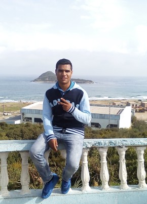 nasri aicon, 27, People’s Democratic Republic of Algeria, Algiers
