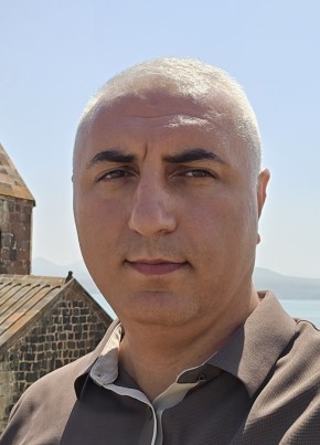 Narek из Երեվան 38 лет