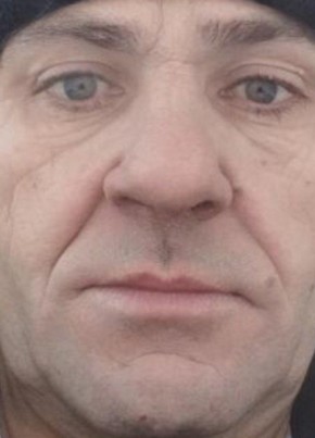 Александр из Ревды 52 года