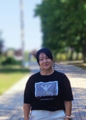 Оксана из Донецка 48 лет