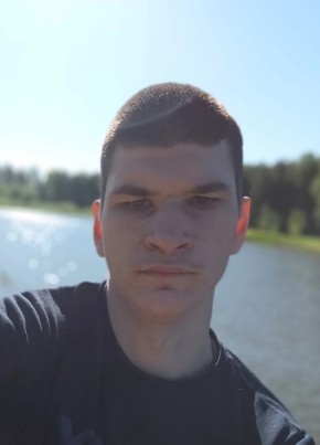 Алексей из Кольчугино 23 года
