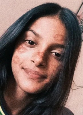 Emanuelly из Uruaçu 18 лет