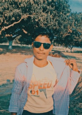 Ramjan aalm, 18, India, Bettiah