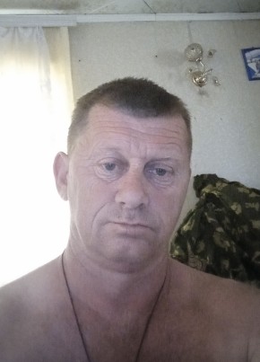 Олег из Ахтубинска 48 лет