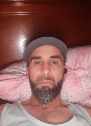 بلال из Laghouat 44 года