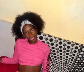 Riti, 18, Madrid