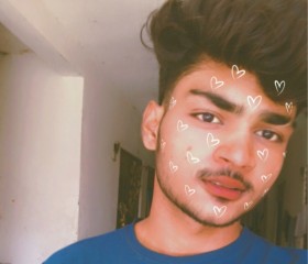 Akku, 19, Greater Noida