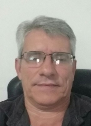 Julio, 56, República Federativa do Brasil, Rio de Janeiro