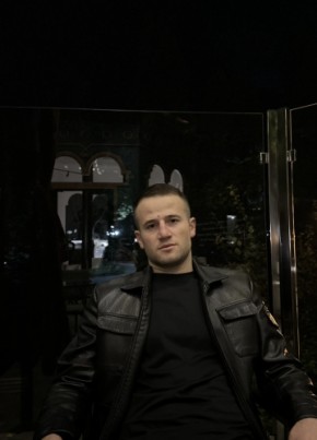 Alan из Владикавказа 26 лет