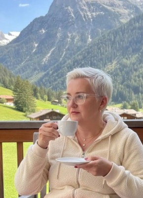 Марина из Новосибирска 48 лет