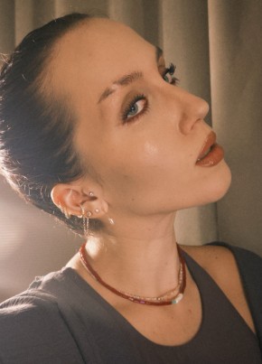 Olga из Λεμεσός 23 года