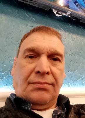 Эдуард Детятьев из Новоалтайска 52 года