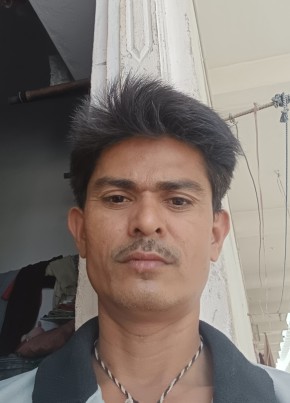 Jadav Vinodbhai, 80, India, Rajkot