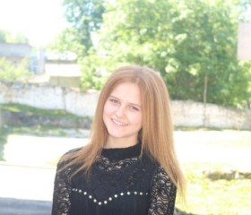 Elya Baskakova, 31, Sochi