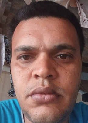 Lucas из Nova Granada 32 года