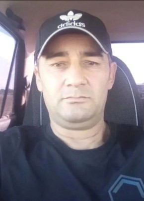 Али из Новосибирска 44 года