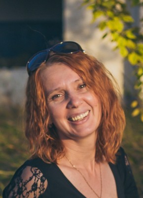 Елена из Омска 48 лет