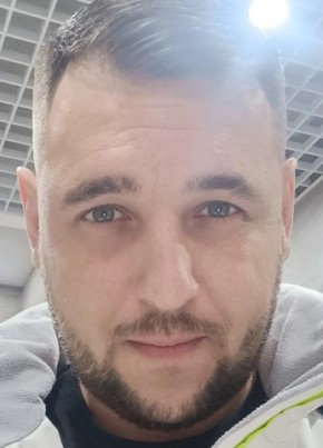 Денис из Берёзовския 36 лет