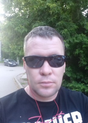 Sergey, 41, Russia, Samara