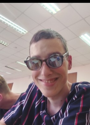 Андрей из Калининграда 22 года