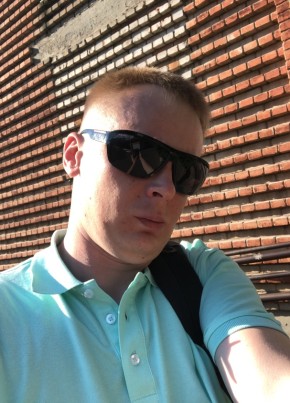 Pavel, 36, Россия, Гатчина