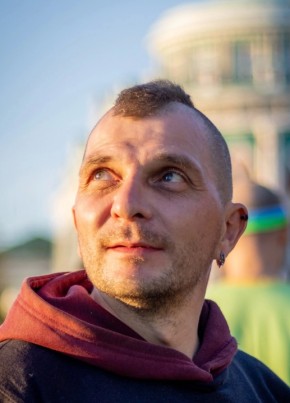 Андрей из Екатеринбурга 42 года