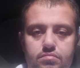 Ilkhomzhon, 40, Duisburg