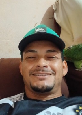 Elias silva из São Vicente 31 год