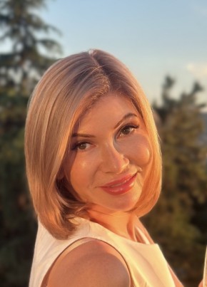 Лариса из Севастополи 52 года