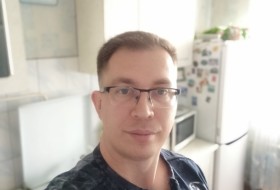 Aleksandr, 39 - Just Me