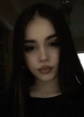 Милана из Питерки 23 года