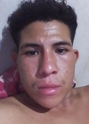Héctor из San Pedro Sula 20 лет