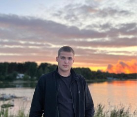 Klim, 21, Reftinskiy