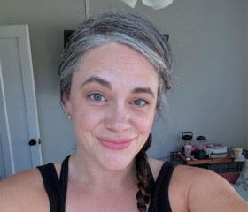 Victoria Damato, 48, Achiaman