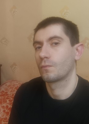 Андрей, 32, Россия, Уварово