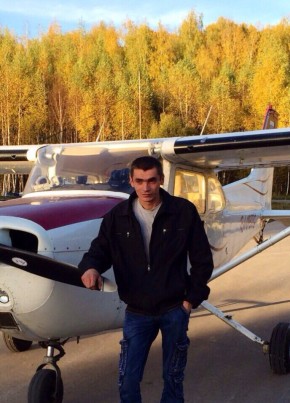 Александр, 35, Россия, Алексин