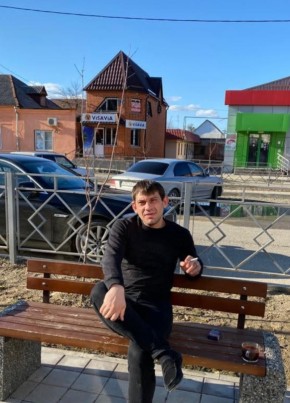 Владимир из Пролетарския 37 лет