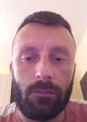 Ivan Drakul, 35, Bosnia and Herzegovina, Banja Luka