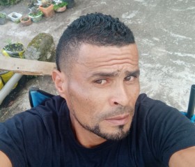 Camilo Valencia, 41 год, Medellín