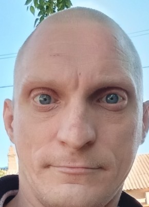 Владимир Рощин из Кизляра 35 лет