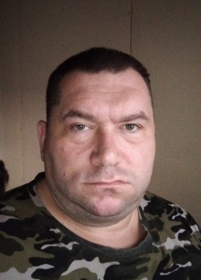Денис из Иркутска 43 года