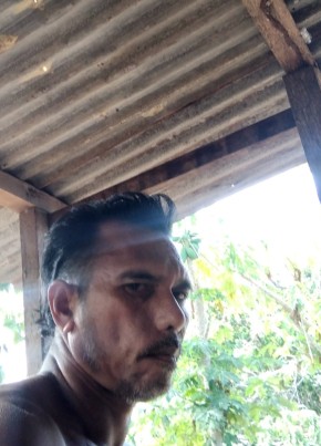 Jona, 44, East Timor, Lospalos