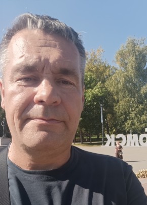 Виктор из Томска 53 года