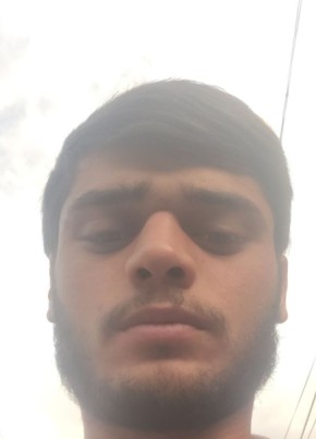 Flow, 18, Armenia, Yerevan